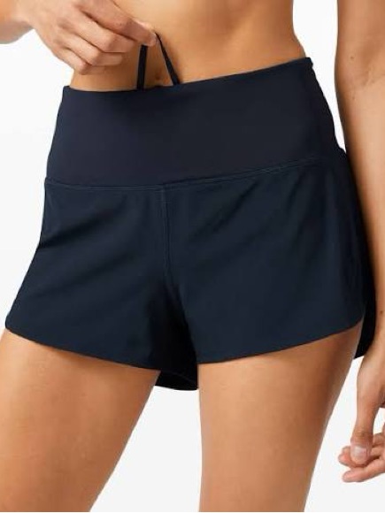 Lululemon 2.5” Speed Up Short High Rise - Navy Blue